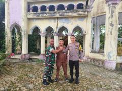 Pengamanan Ketat Rapat Pleno Rekapitulasi Suara Pilkada 2024 di Kecamatan Rumbai